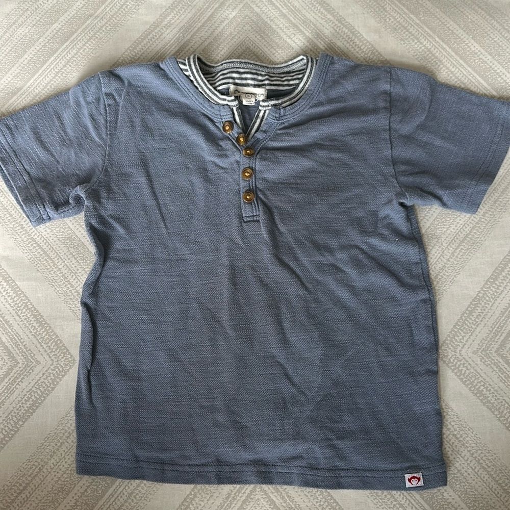 Appaman Boys Light Blue Five Button Short-sleeve Top - Size 6